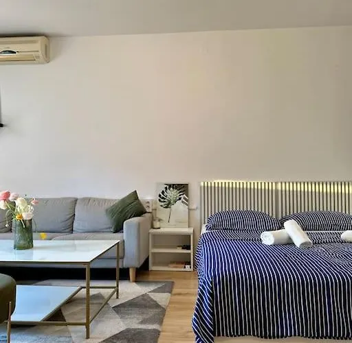 Cozy With Sunny Terrace Apartman Dubrovnik