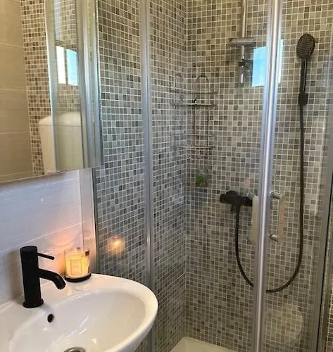 Cozy With Sunny Terrace * Dubrovnik