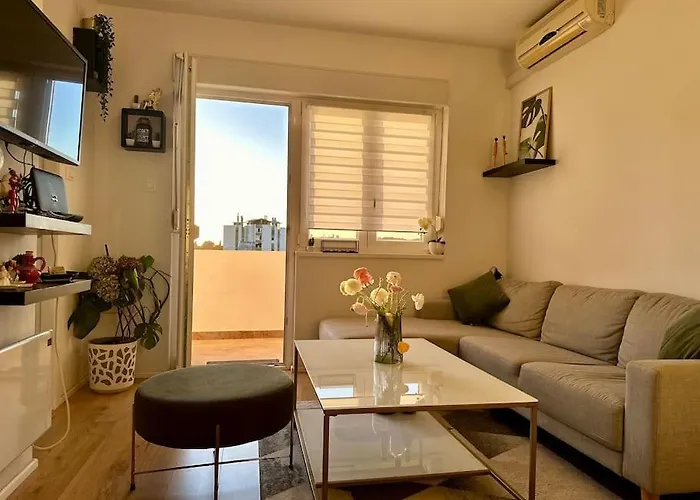 Apartman Cozy With Sunny Terrace Dubrovnik