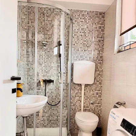 Cozy With Sunny Terrace *